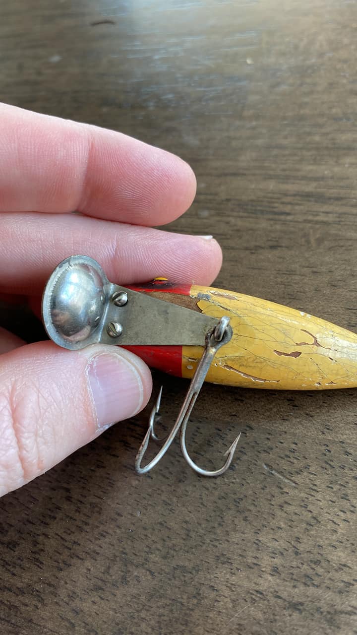 antique paw paw fishing lures Vintage Yellow Silver Ribs Master Wiggler Lure For Sale Biddergy - Worldwide Online Auction