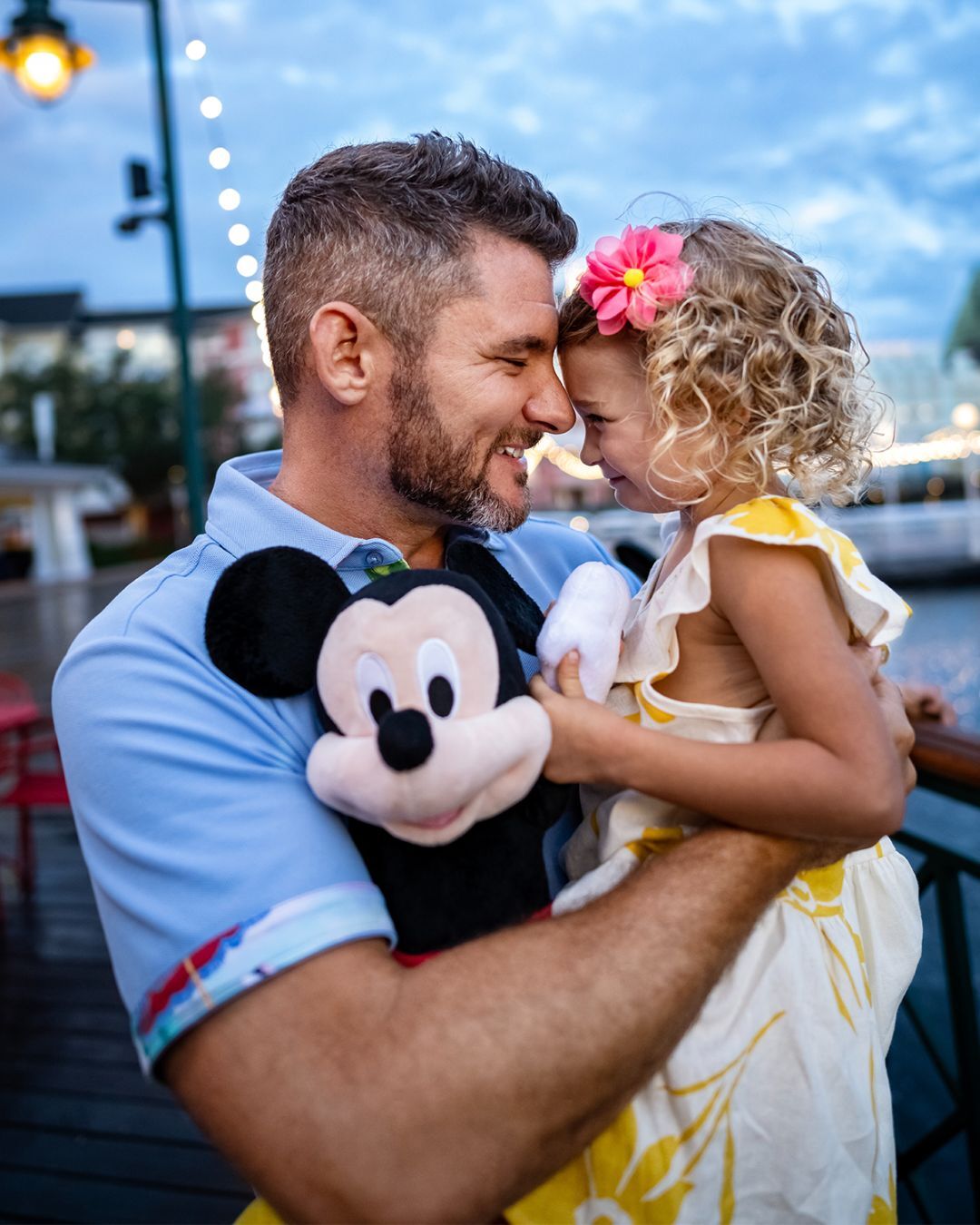Take a family vacation to Walt... - The Vacation Wizards | Facebook