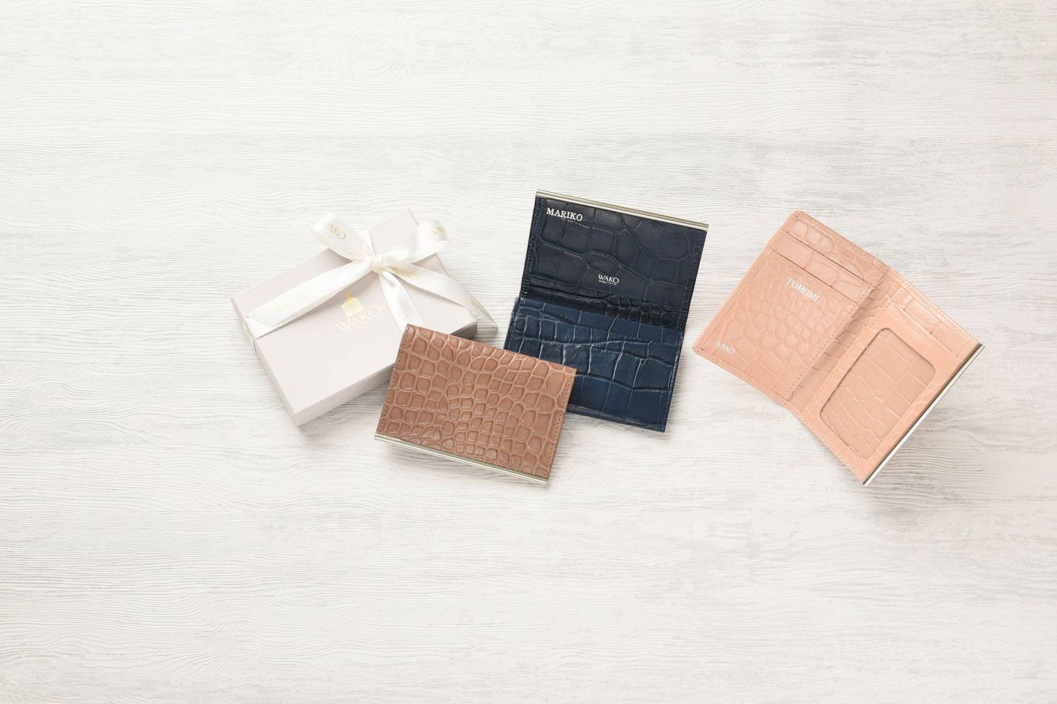 WAKO GINZA TOKYO 名刺入れ カードケース 和光 和光オンラインストアでは、画像の名刺入れとパスケースに無料で