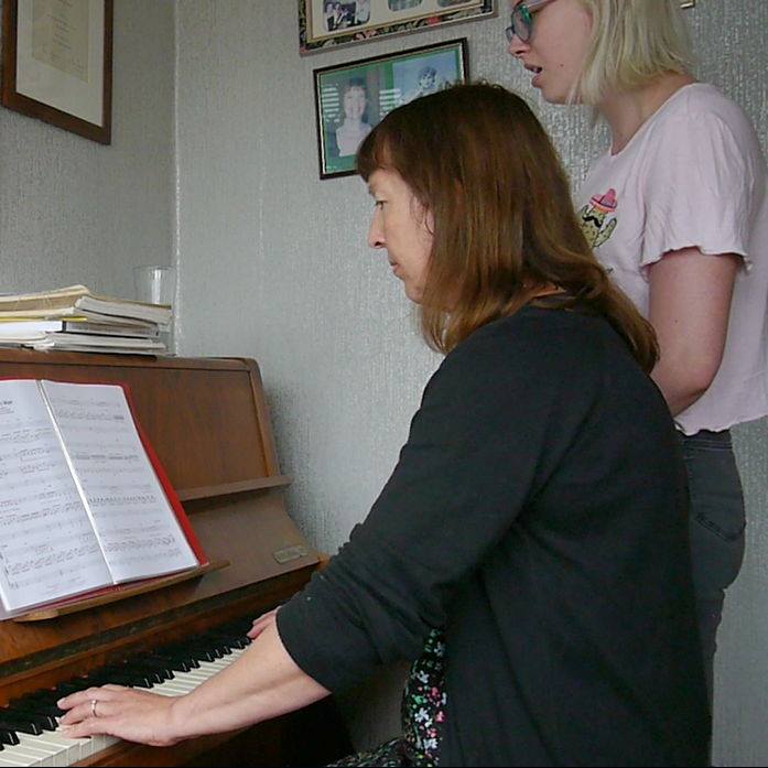 DLP Musique: Music Teacher, Accompanist and Singer | Rugeley
