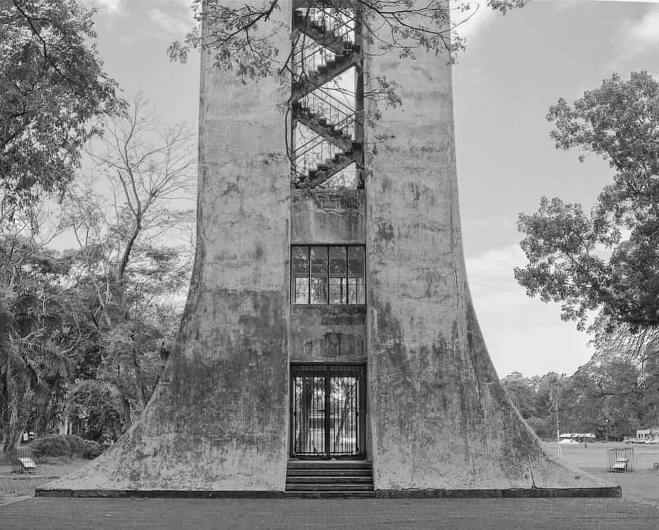 Brutalist Pilipinas - Rizal Centenary Carillon | Leandro Locsin ...