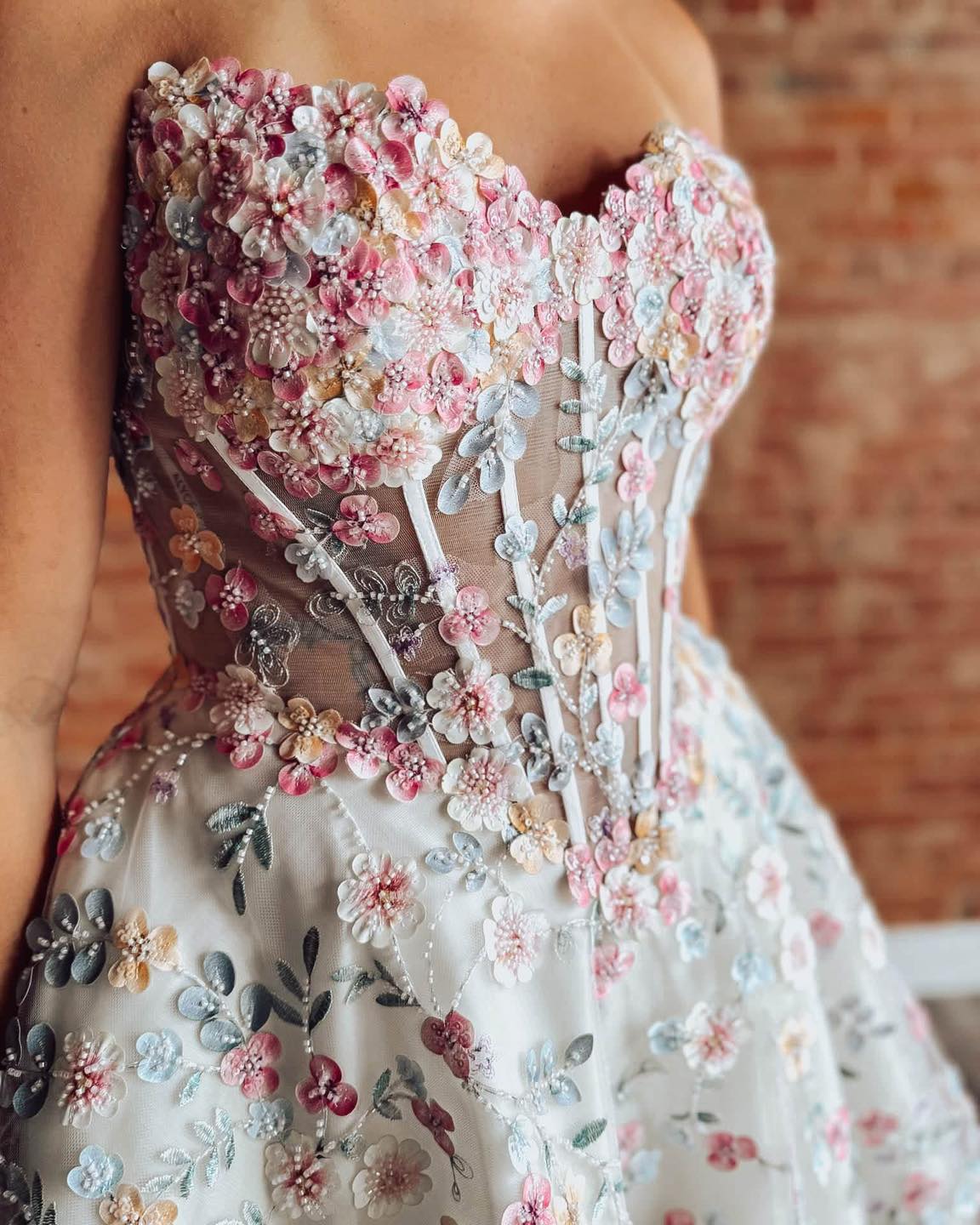 one of a kind homecoming dresses Stop scrolling… your dream dress just arrived. 💐✨ This one-of-a-kind dress features: 🌸 Stunning 3D floral appliqués 🌸 structured corset bodice 🌸 A lace-up back for the perfect fit 🌸 barbados beach dresses