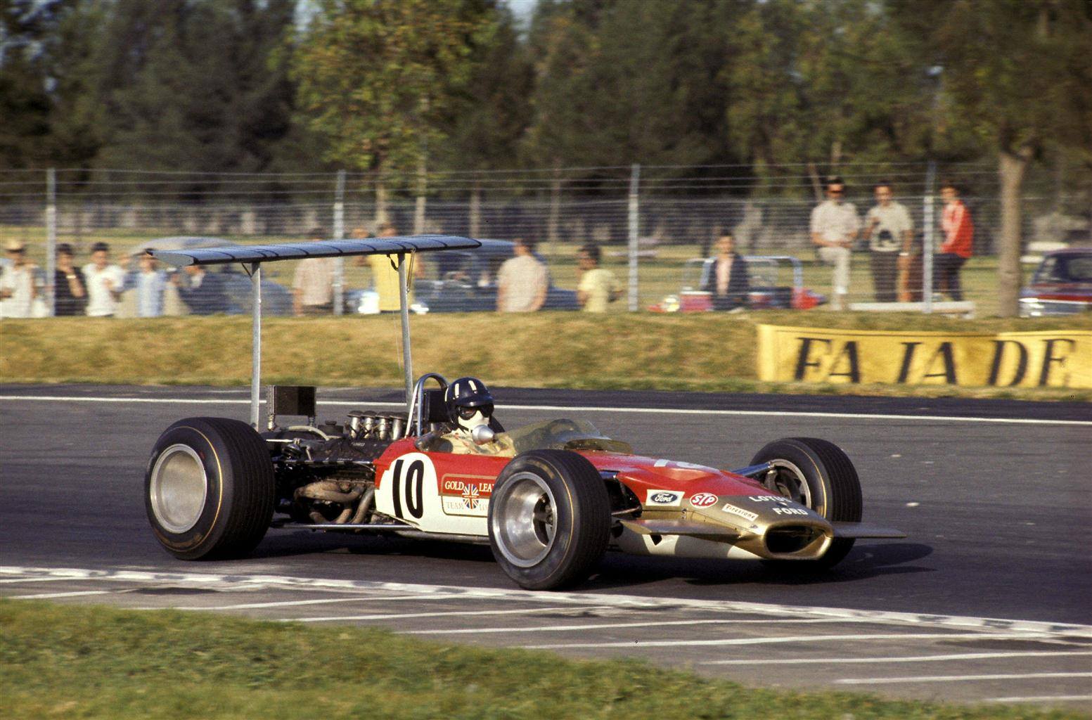 Graham Hill won the Spanish Grand Prix #onthisday in 1968.