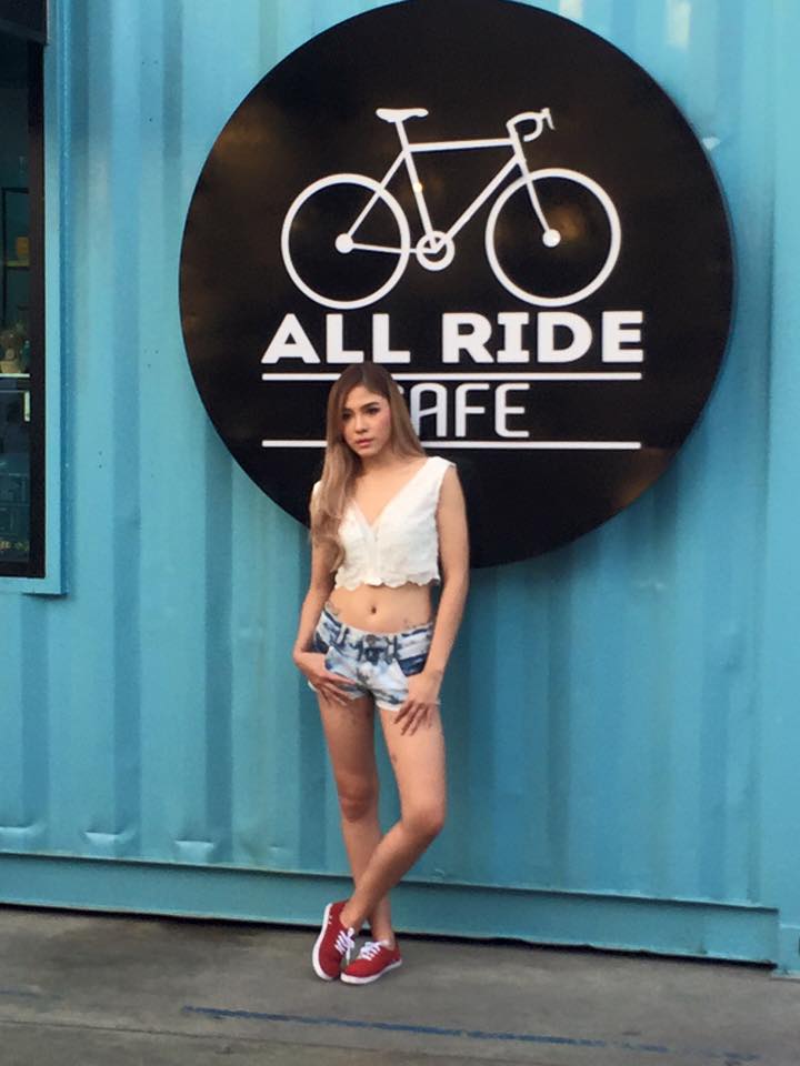 All Ride Cafe | Bangkok