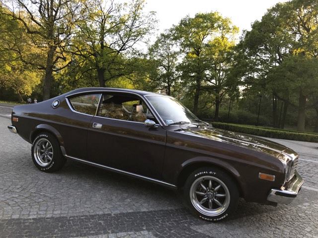 1977 Mazda 929 hardtop (y) Owner: Jacek Antczak Old Japanese Cars