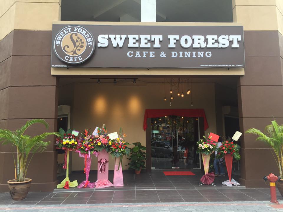 Kepong分店正式在今天开张营业啦 感谢大家的支持 Sweet Sweet Forest Cafe Facebook