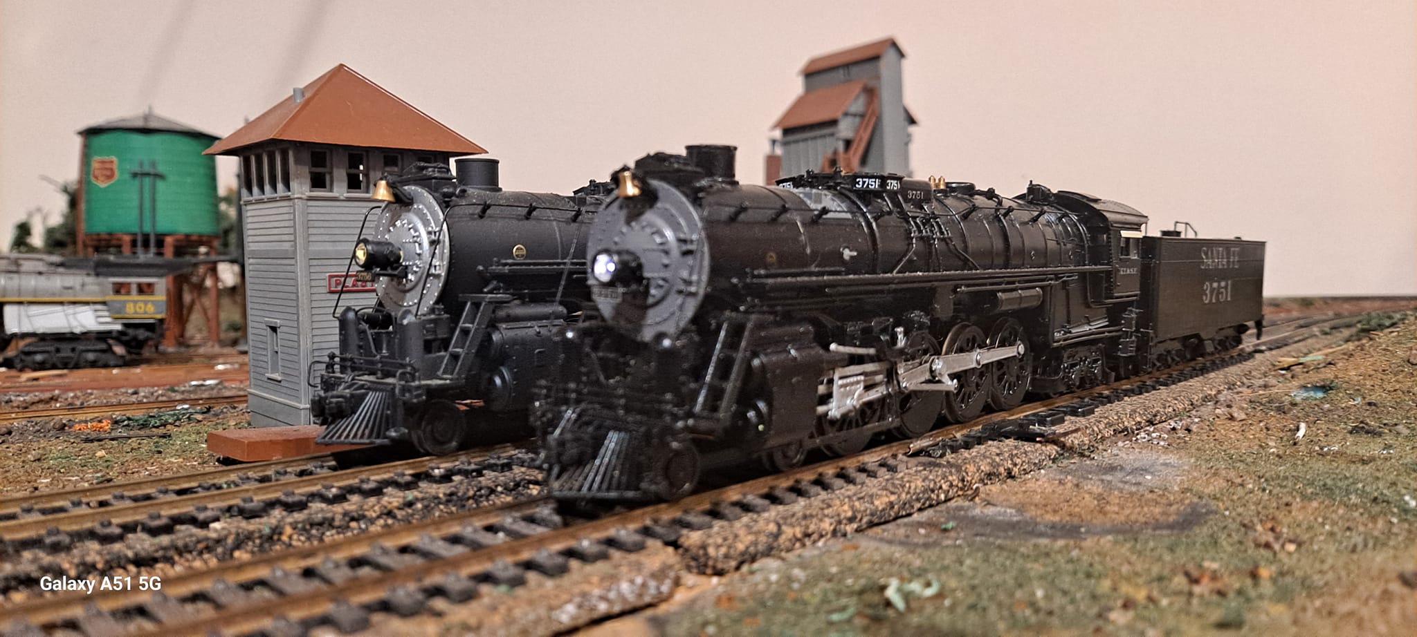 My P3 ATSF ex-3756, now 3751, and a QSI 3756 burbling on the layout!!