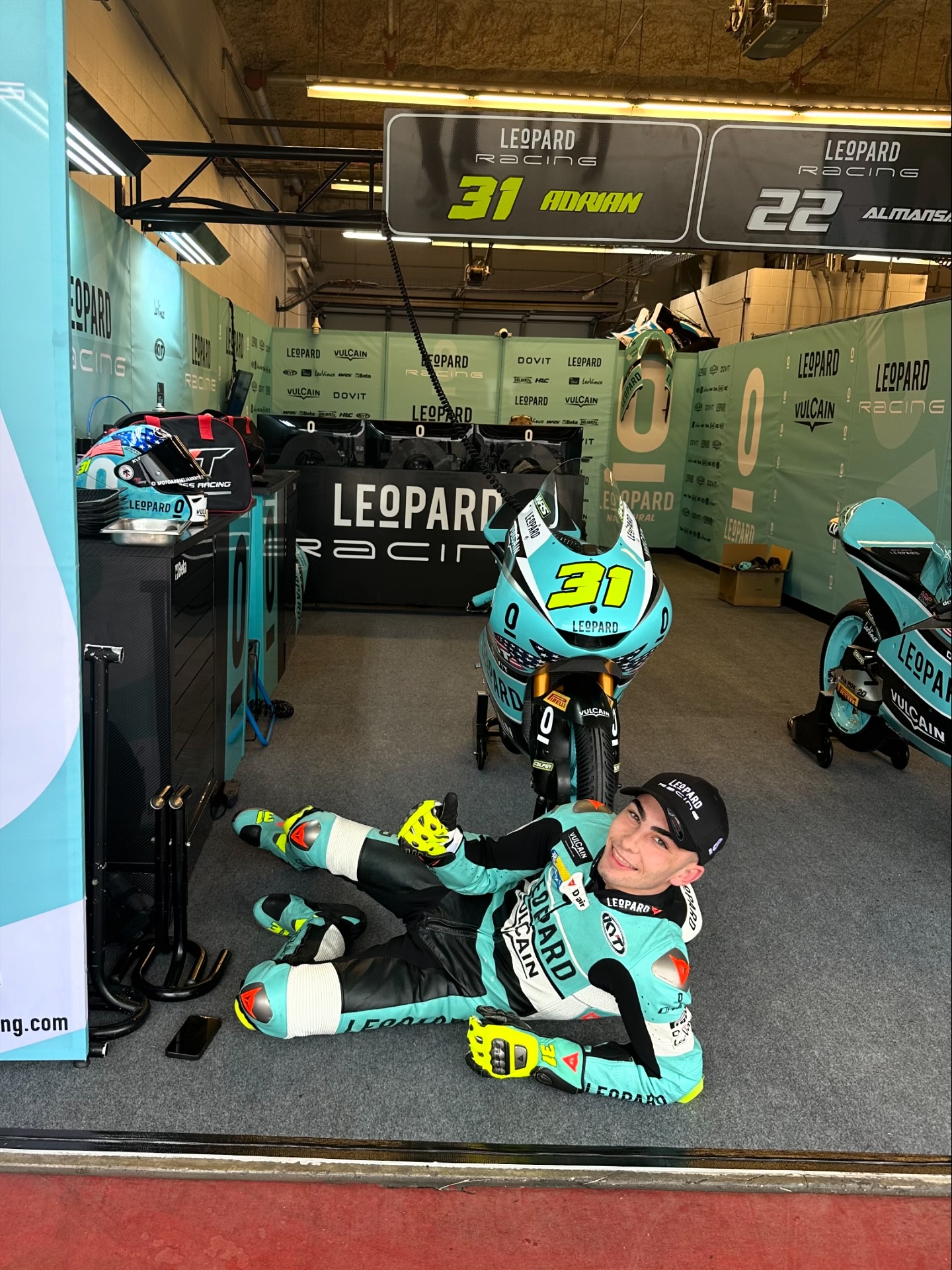 Leopard Racing Team added a new... - Leopard Racing Team