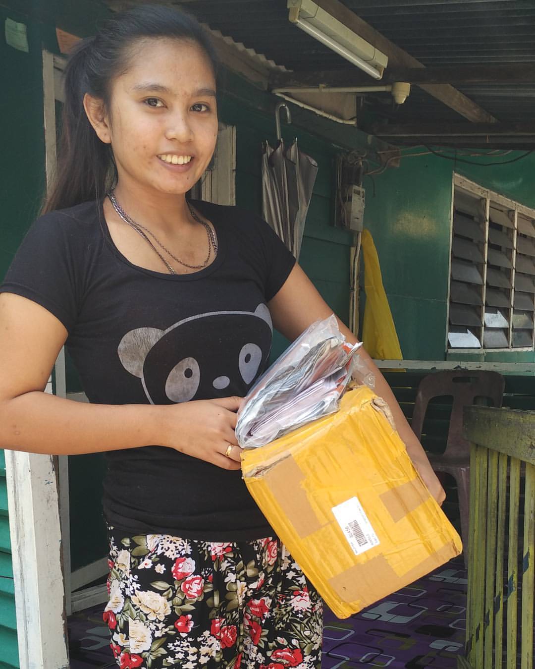 Runner Terbaik Kuching Pick Up Parcel From Abx Courier Rm10 Whatsapp 0104094776 0104094776 0104094776 Rtk Runner Onthego Cod Delivery Onlinebusiness Onlineseller Igshop Poslaju Gdex Nationwideexpress Renewroadtax Renewinsurance