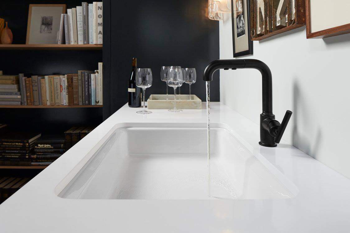 Silestone by Cosentino - This is the black and white contrast in all ...