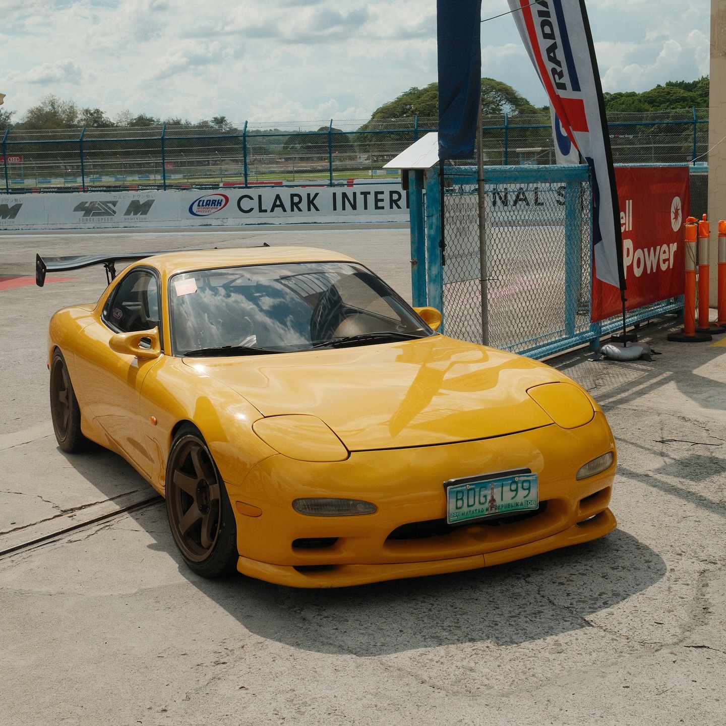 Reph Bangsil - Drove from Batangas Racing Circuit to Clark... | Facebook