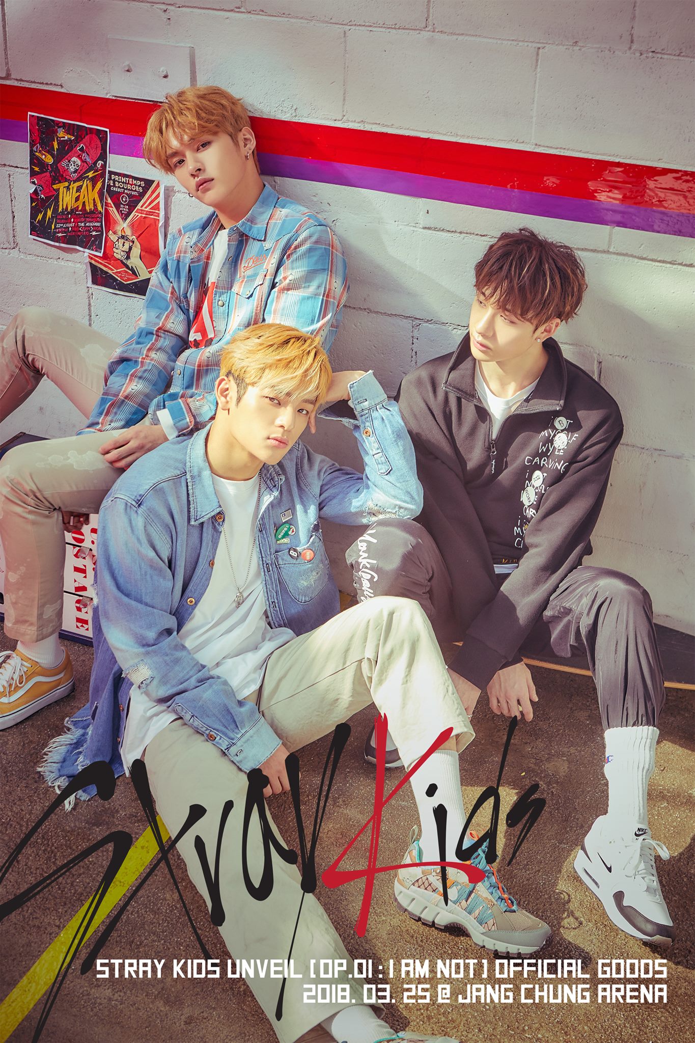 Stray Kids(스트레이 키즈) UNVEIL [Op.01 : I am NOT] OFFICIAL GOODS