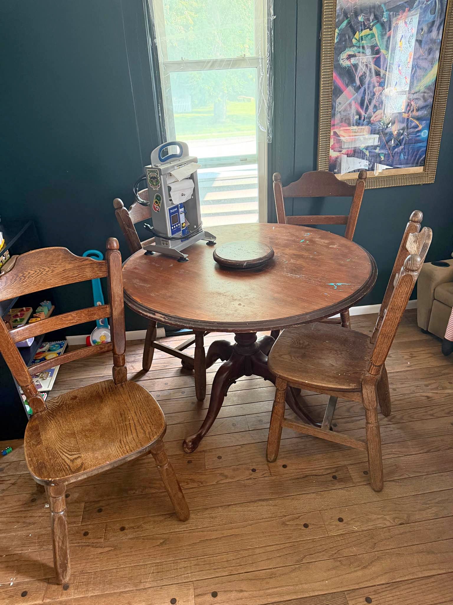 Dundee, New Yorkで販売中の木製ダイニングセット | Facebook Marketplace