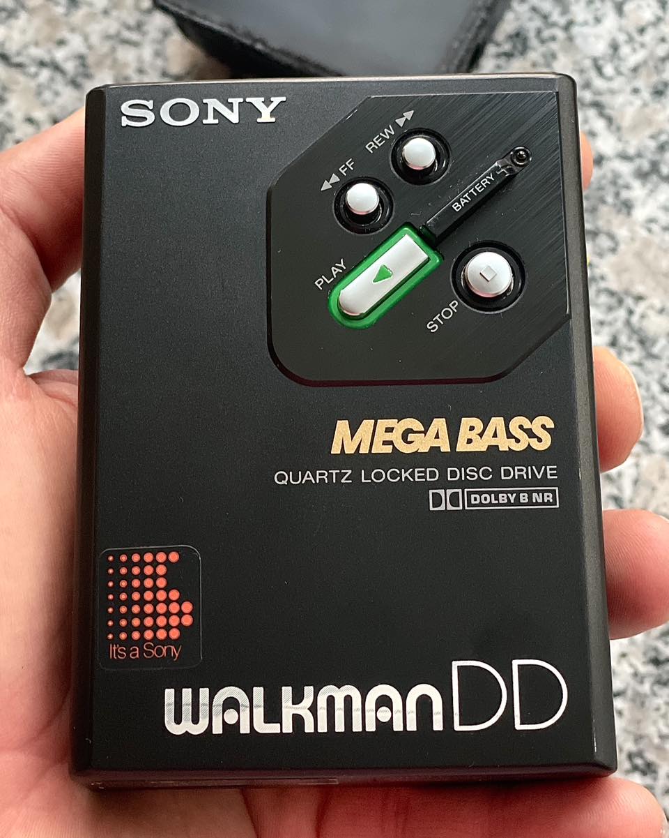 Sony walkman WM - 30 , Seiko Matsuda 1985