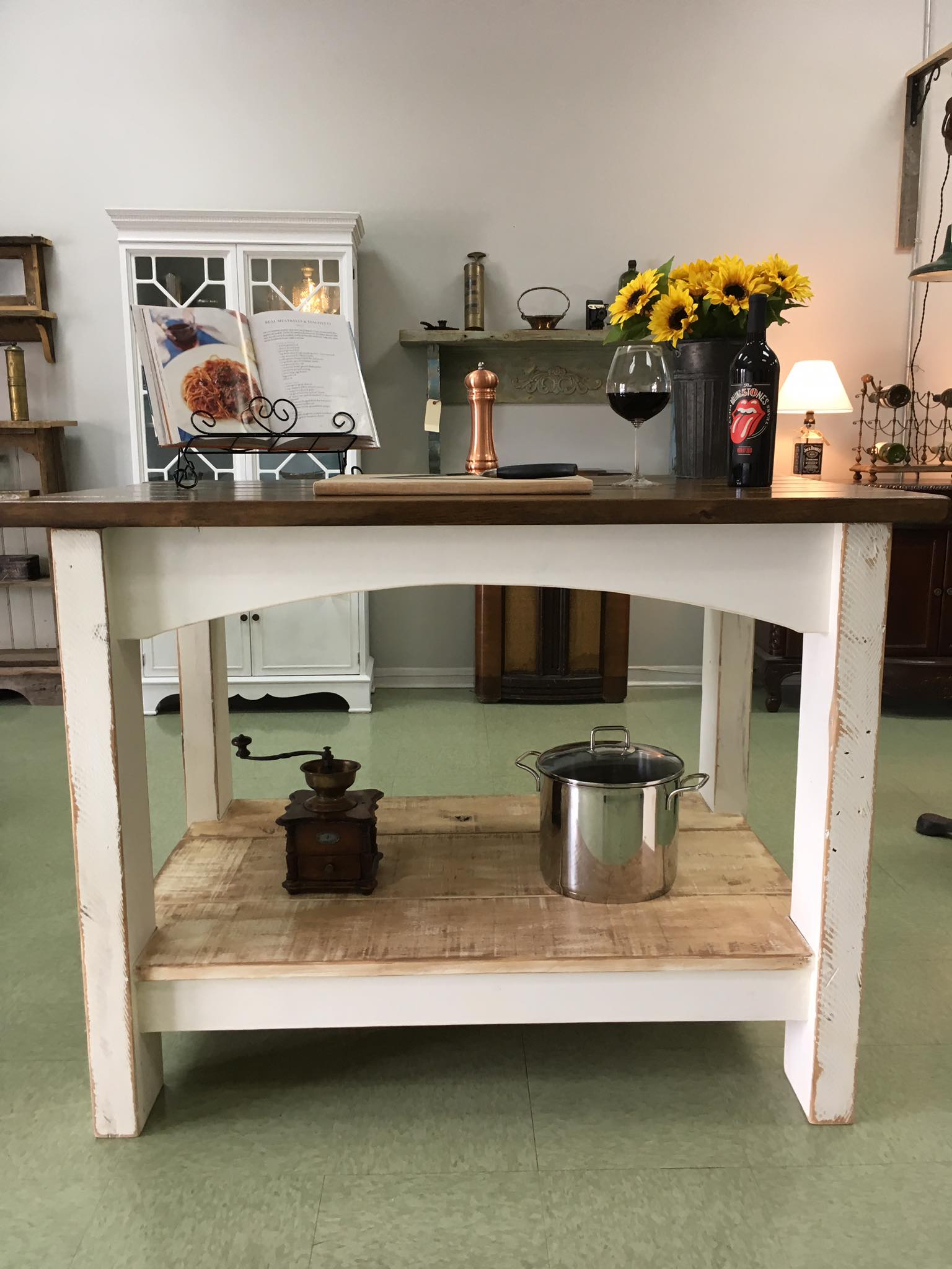 Rust -n- Relics - New item in store: custom built kitchen...