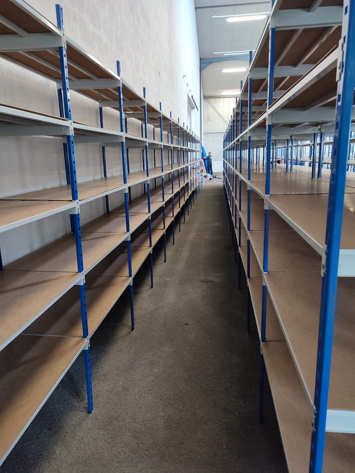 RACKS A VENDA - Miscellaneous - Guimarães | Facebook Marketplace | Facebook