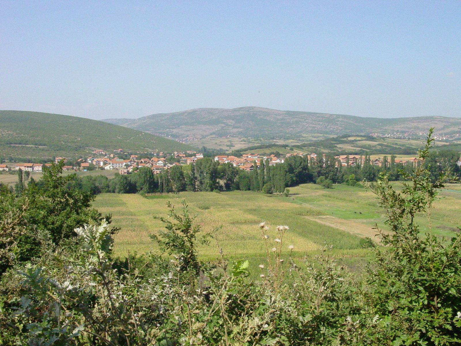 Fshati Reshtan-Suharekë