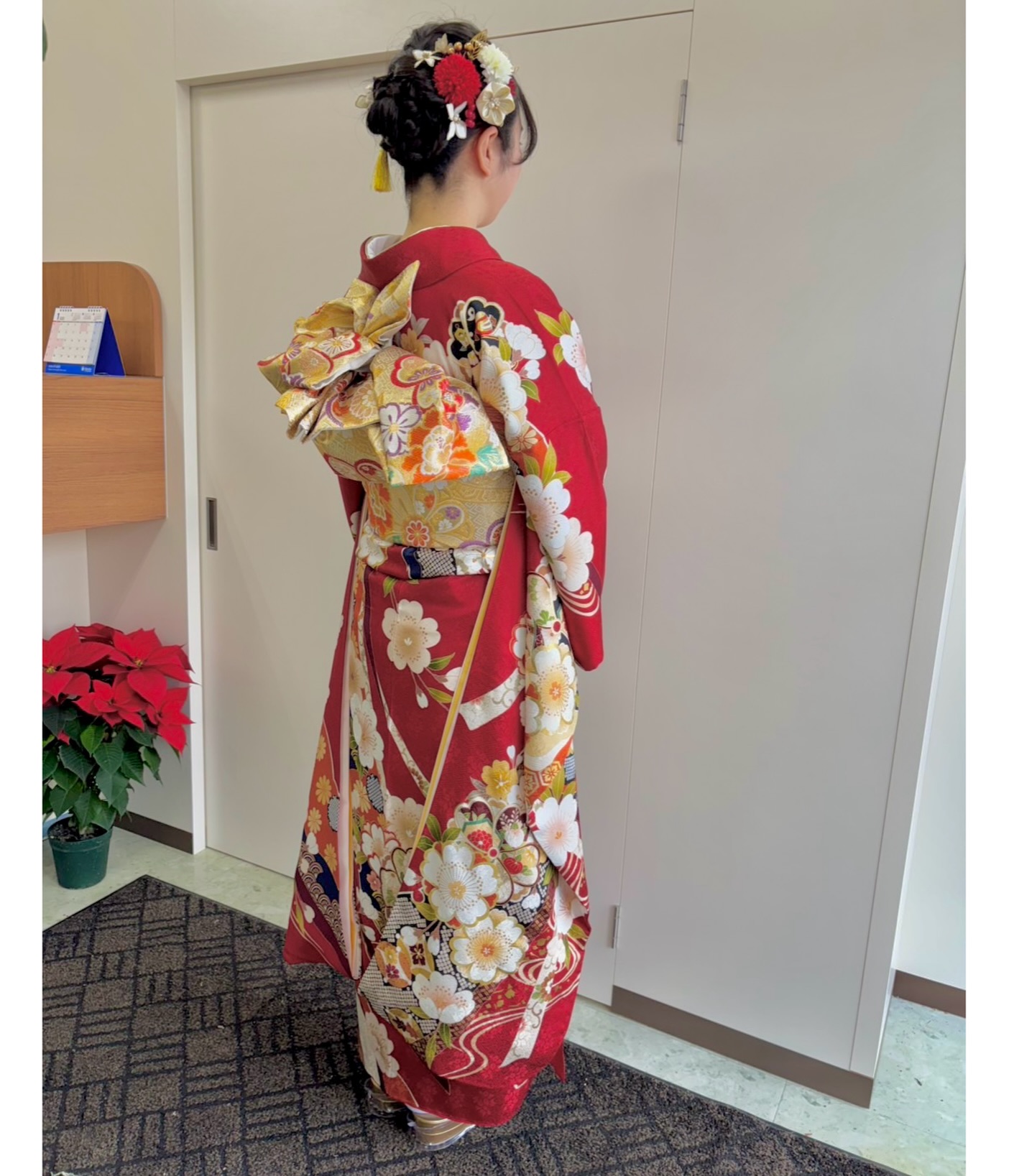 2026年度成人式のお仕度をお手伝いをさせていただきました！ 鮮やかな 