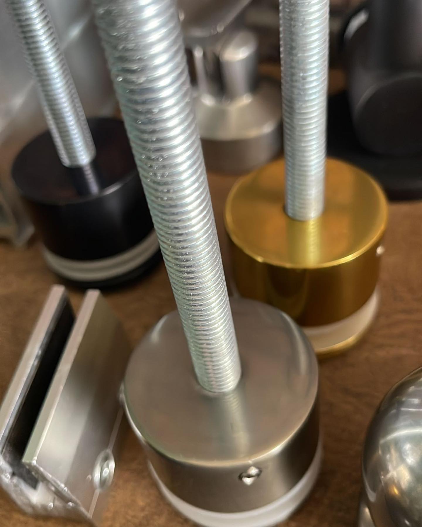 Railaks Metal - A 50 mm long model glass holder For more...