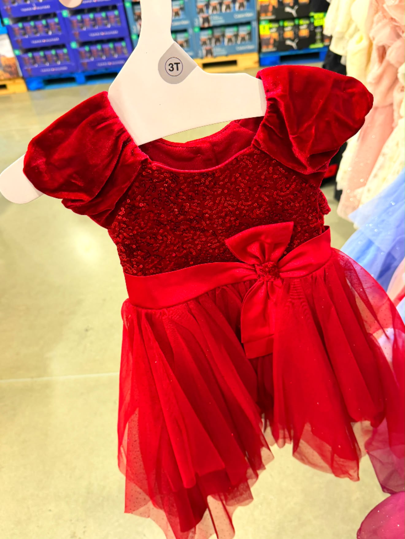 girl moms RUN to Costco for the most beautiful holiday dresses for little girls 😍🎅🏻🎄❄️ #holidaydress #costcofinds