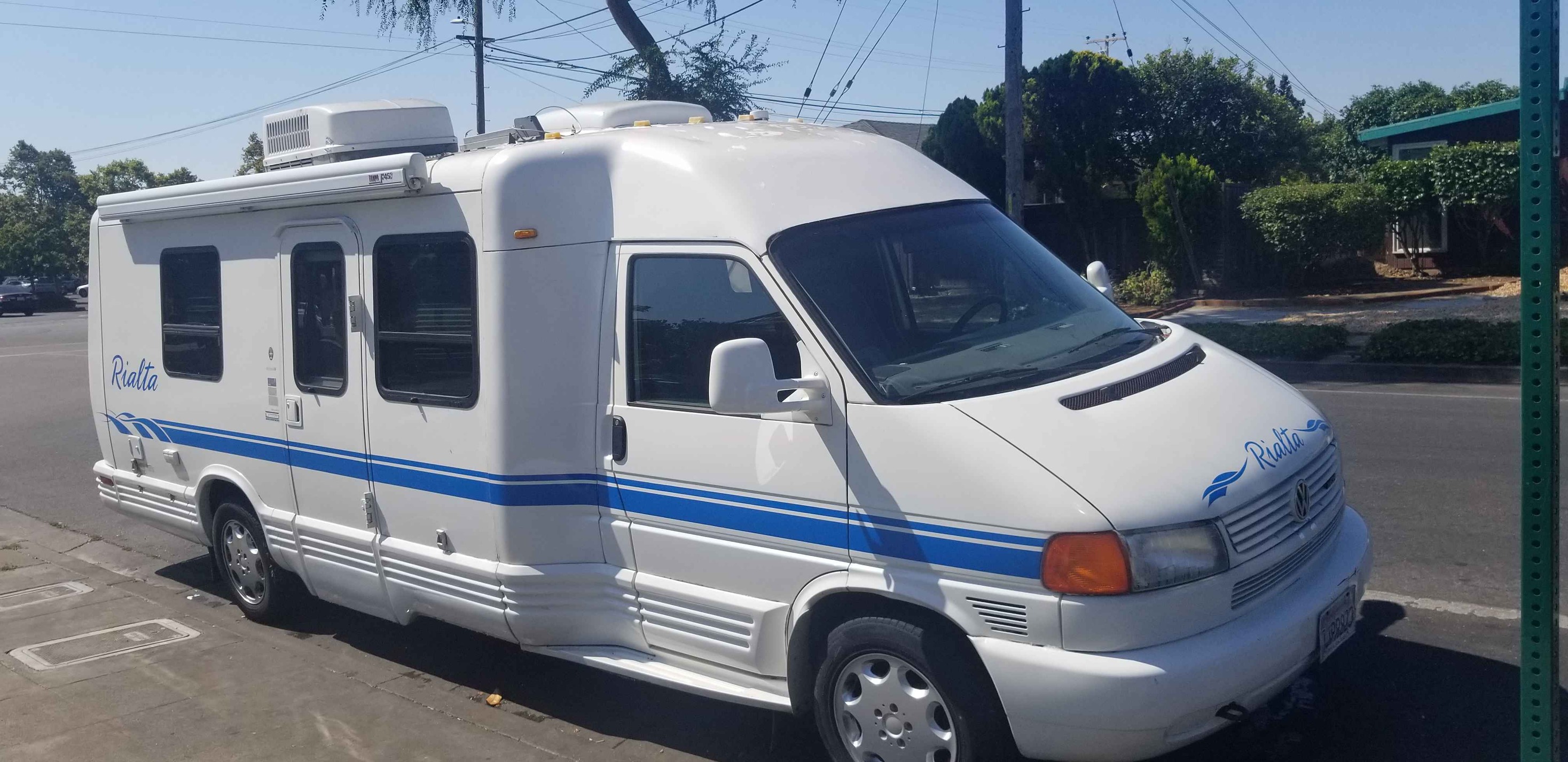 1998 Winnebago rialta - RVs & Campers - Hayward, California | Facebook ...