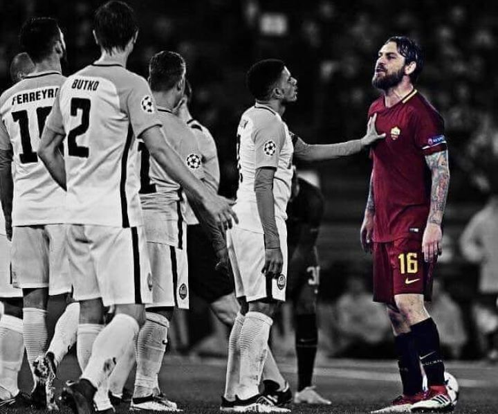 DAJE ROMA DAJE