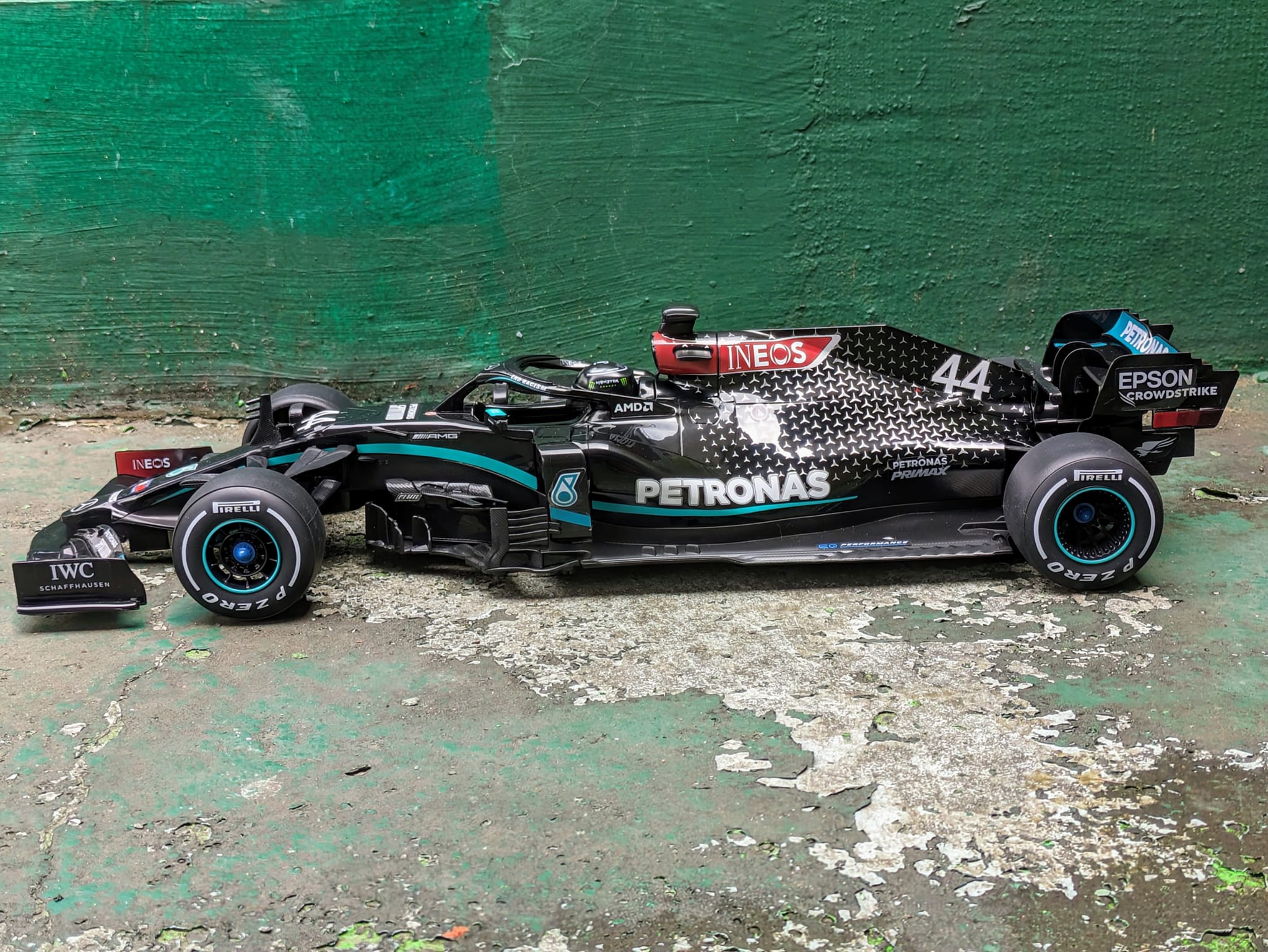 1/43 SPARK-MODEL - MERCEDES GP - F1 W16 TEAM AMG PETRONAS