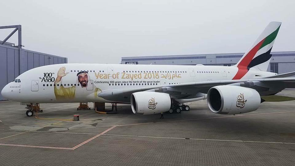 FACE OFF / Which one looks better: Emirates' or Etihad's #A380