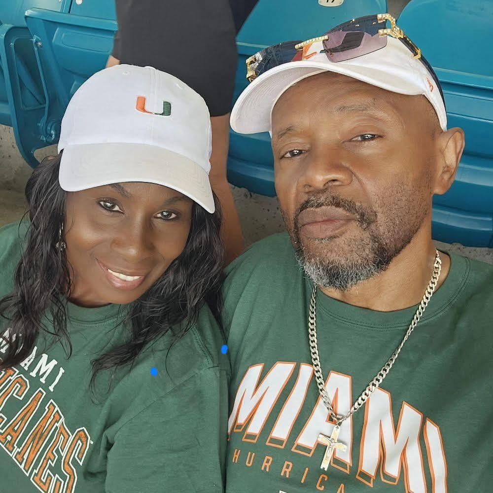 CANES FANS FOREVER! | Suddenly, the Chris Weatley-Humphrey show..where ...