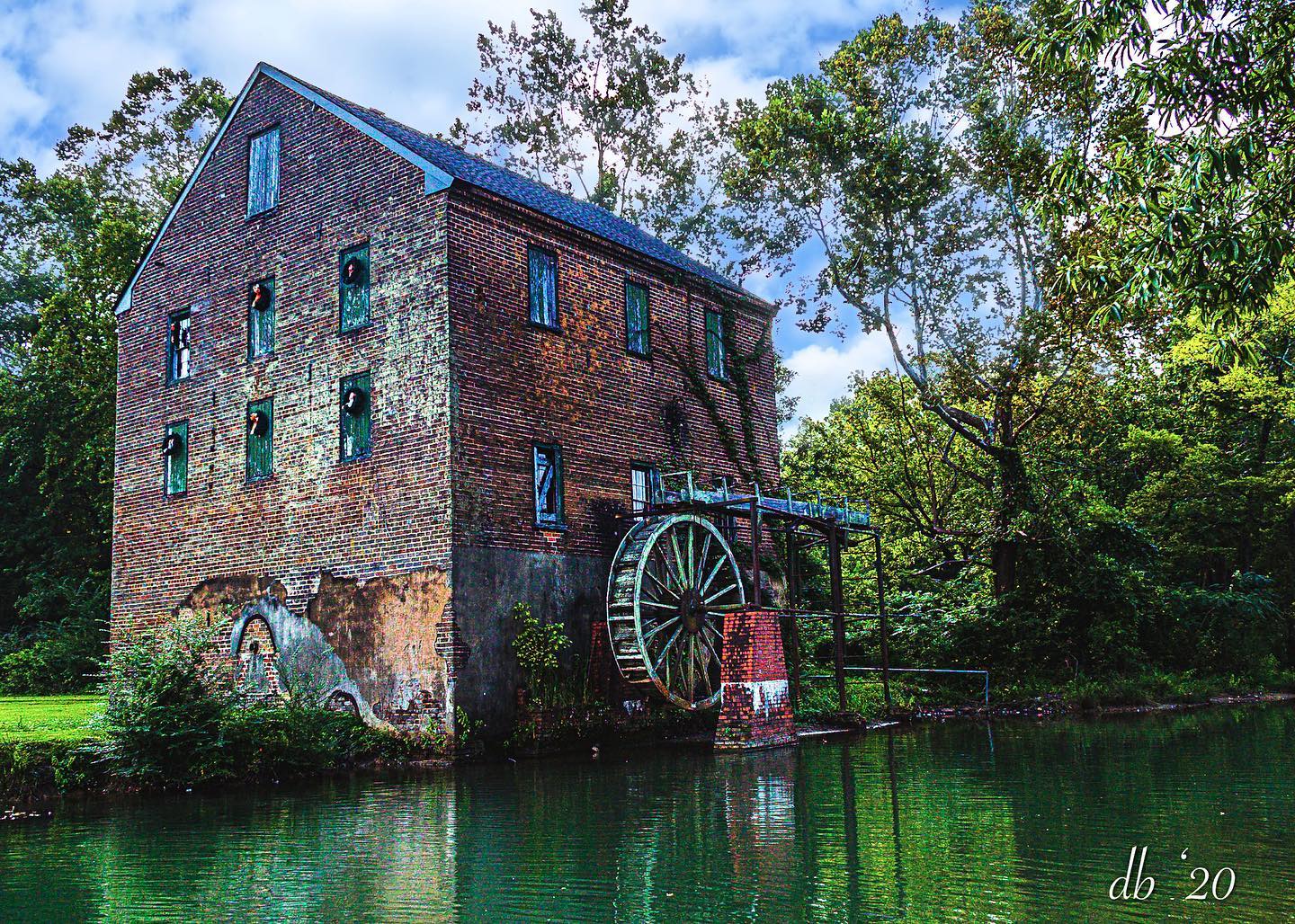 Backroad Pix - Lindale Grist Mill at Lindale Ga. The Old... | Facebook