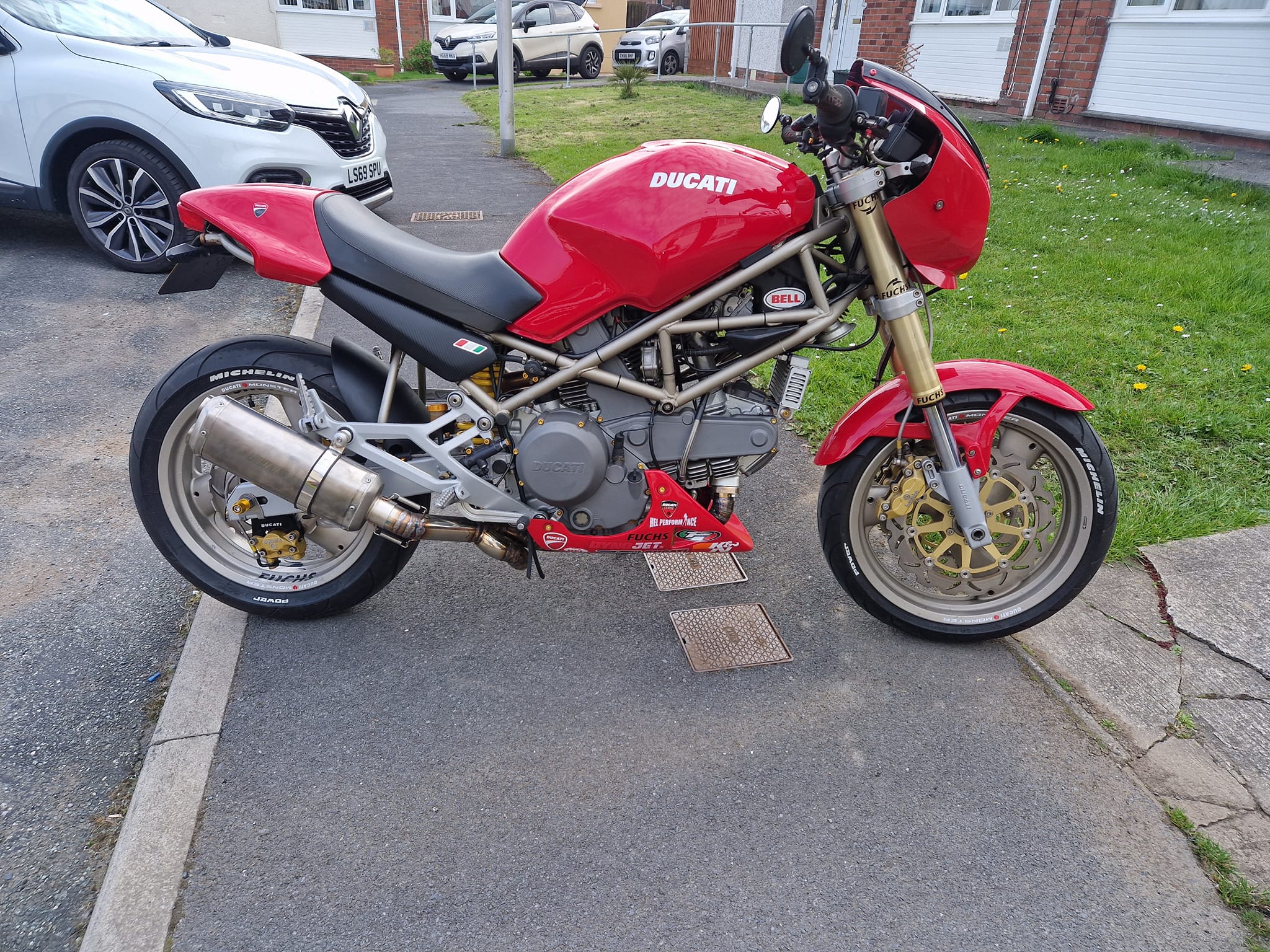 I am selling new two-in-one exhaust manifolds for Ducati Pantah or