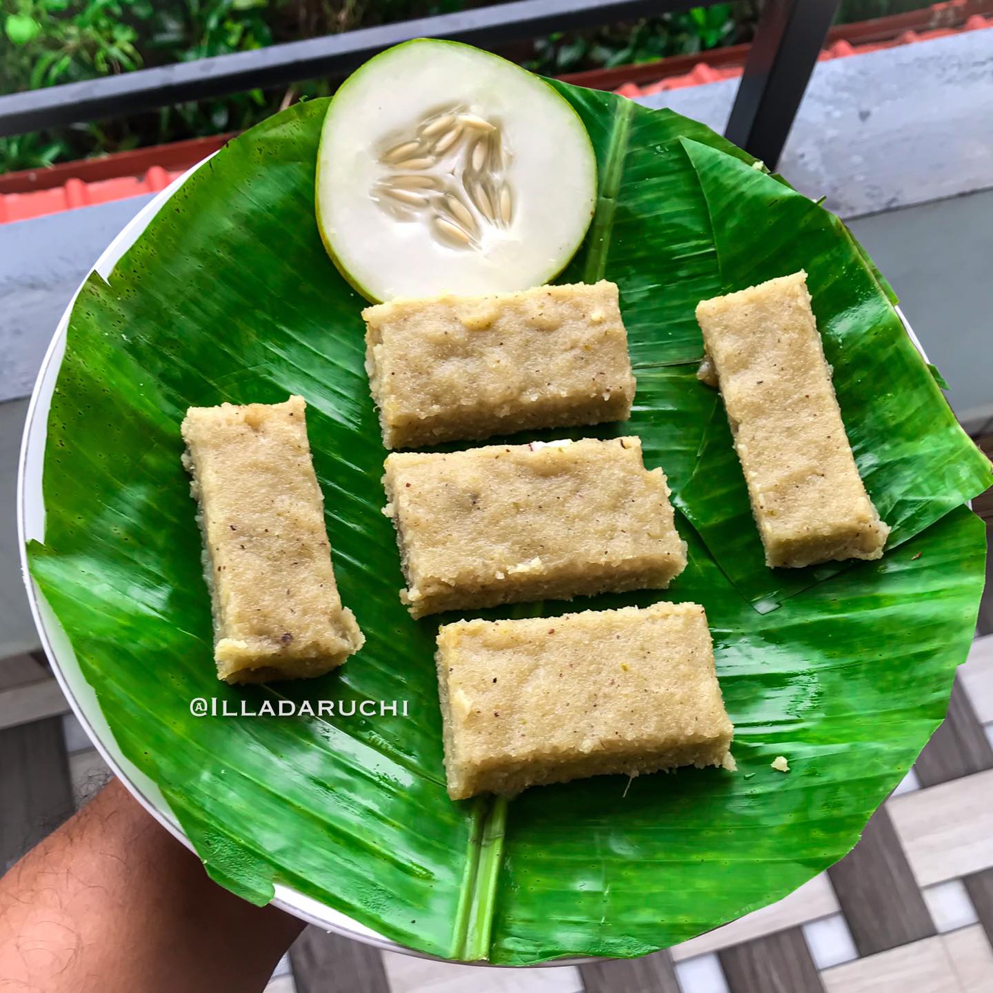 ILLA - Kaveri Sankramana Special Mandas /Tekkare adde ( Cucumber Rice ...