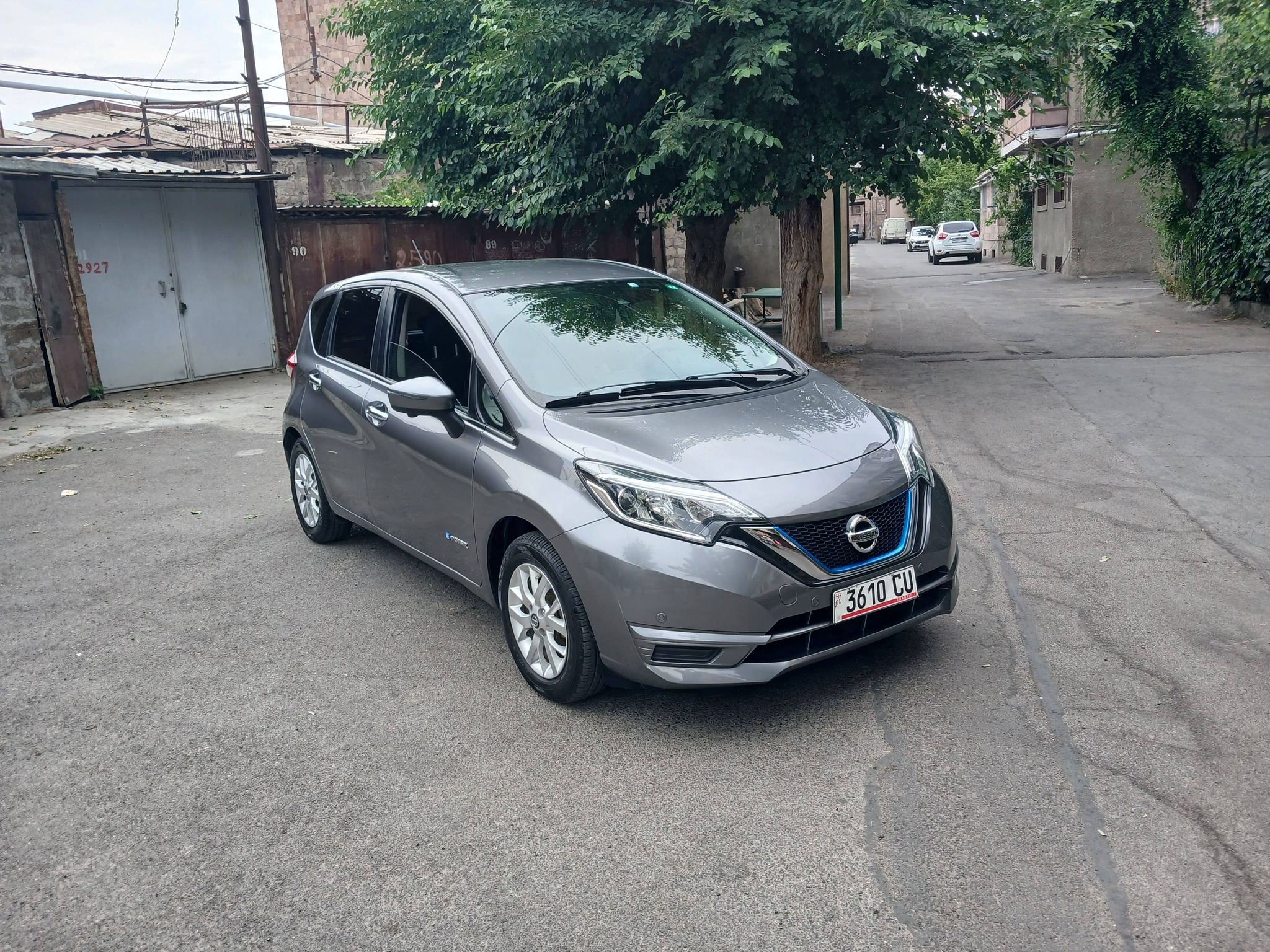2020 45000km. 360 kamera full. 9000$ 043 19 88 33