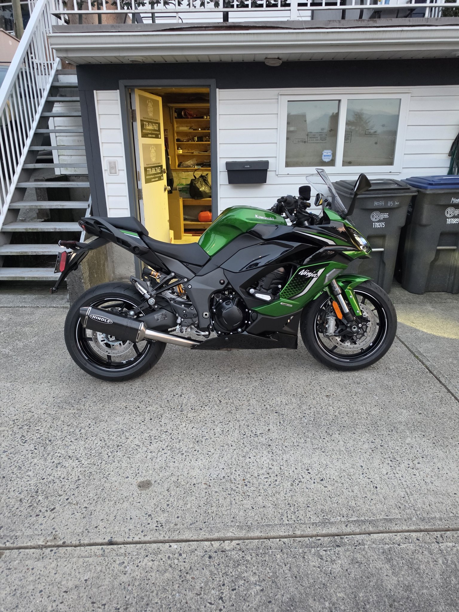 ソフト二個 Kawasaki Ninja 1100SX review after upgrading from Ninja 1000SX