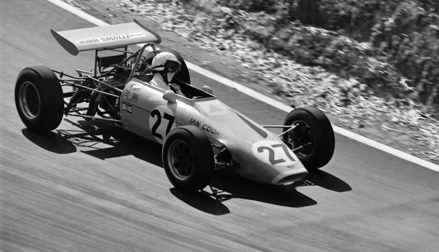 Old Motor Racing Photographs - Australia | Ian Cook in the Nota Renault ...