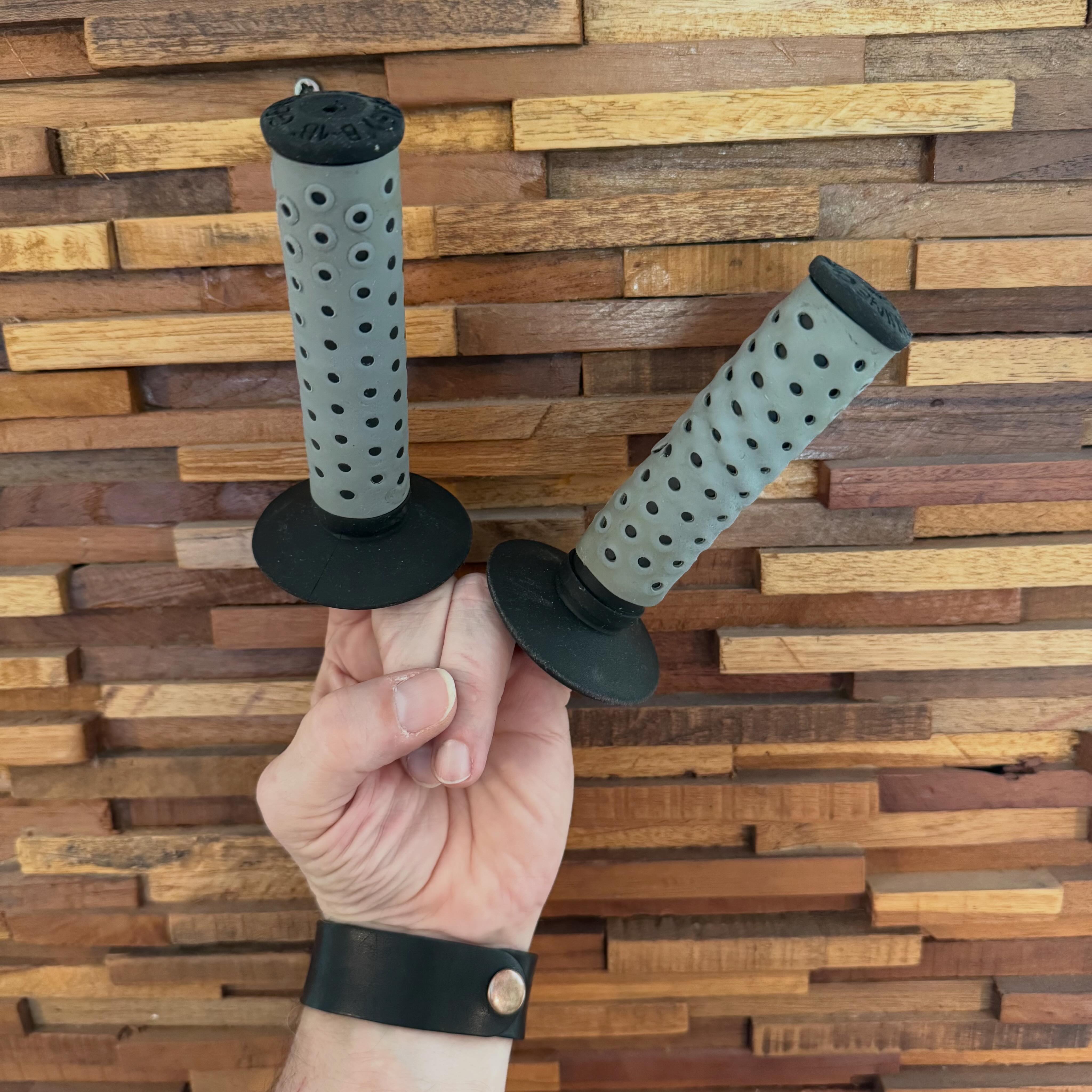 Oakley B1B grips for sale