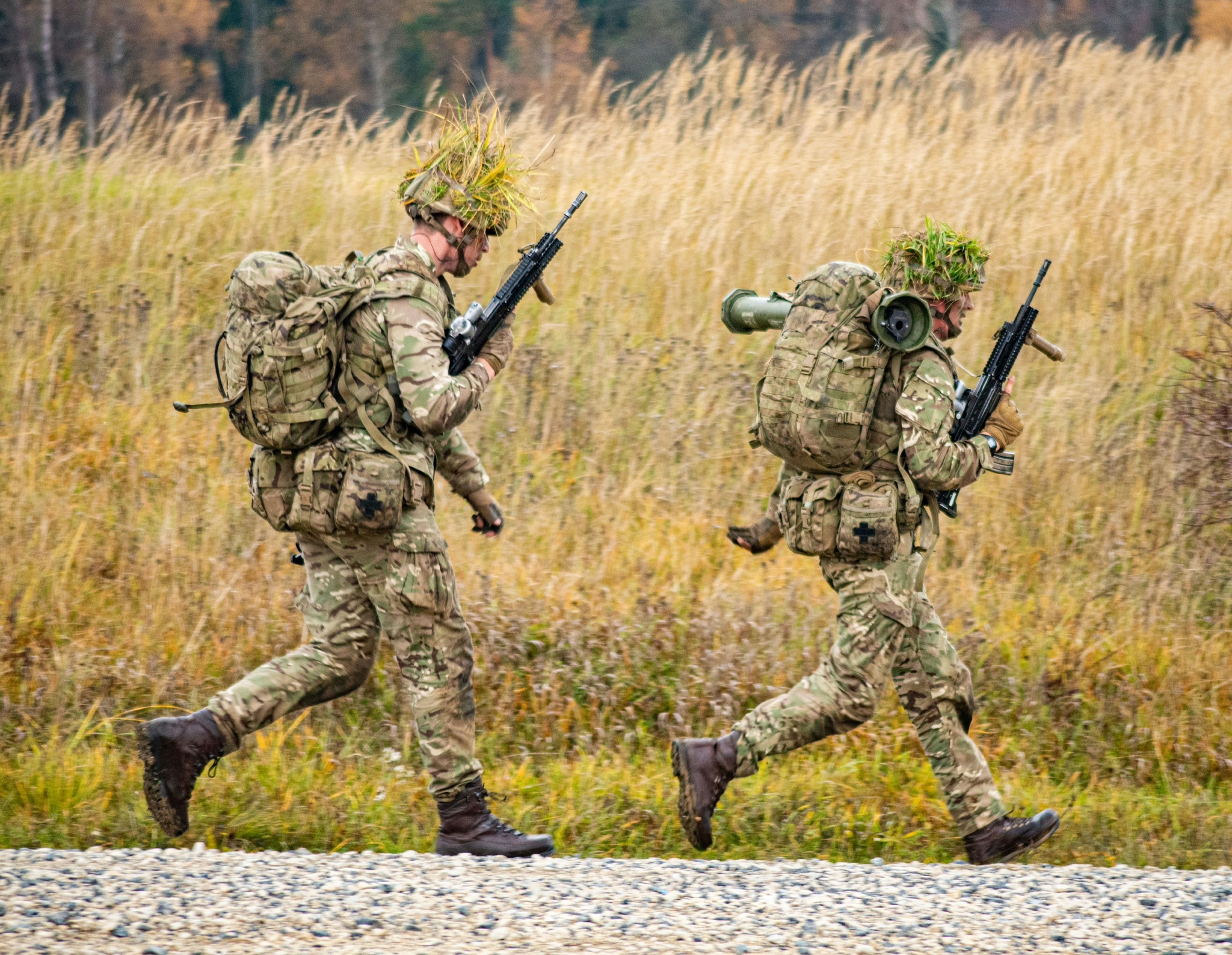 world_armies_media - Officer cadets from the United Kingdom's Royal ...