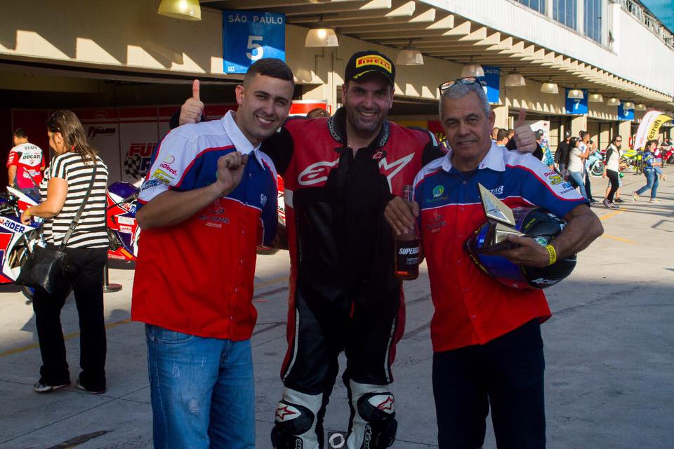 Acme Racing Team