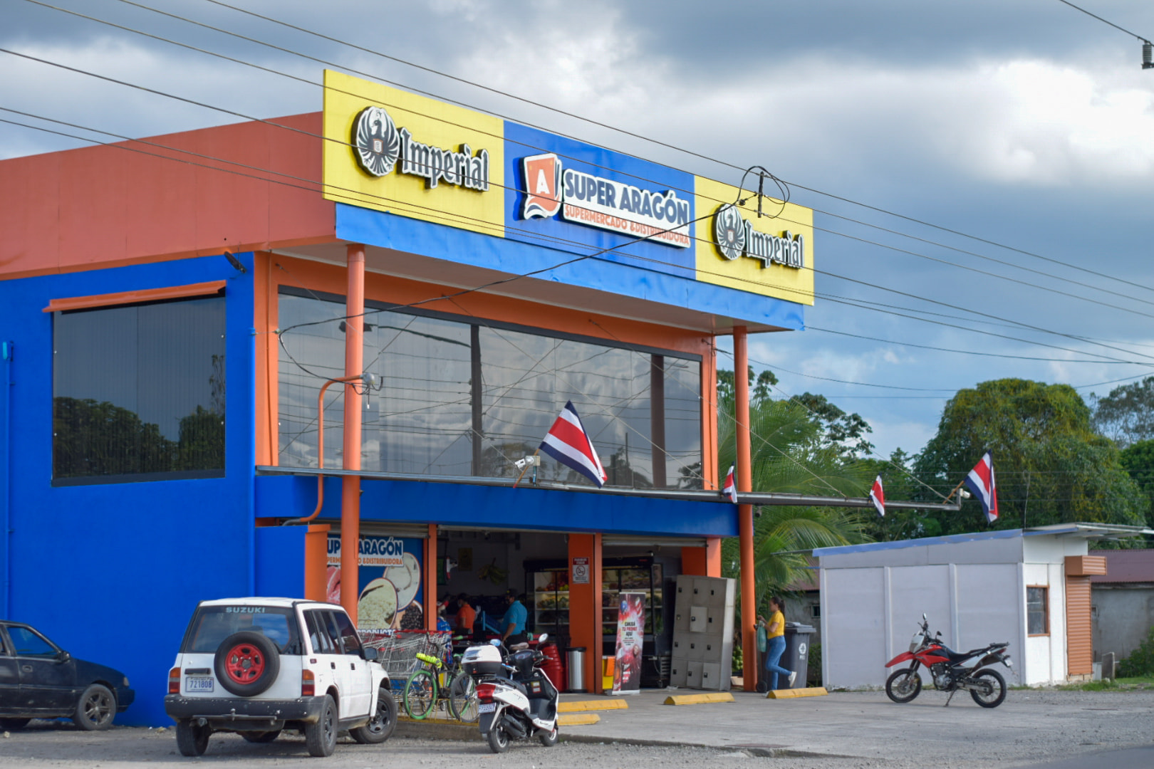 📸😉🛒 Astúa Pirie.... - Supermercado Aragon