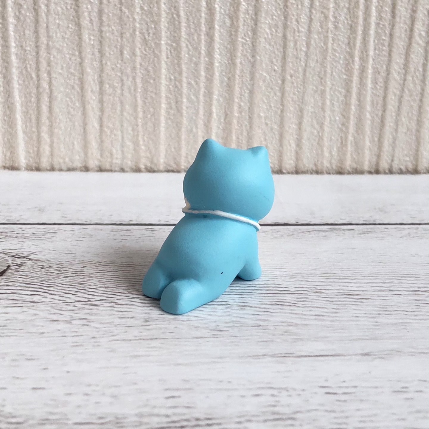 毎年大人気の陶器の猫鏡餅 本日13:00から店頭販売、オンラインショップ