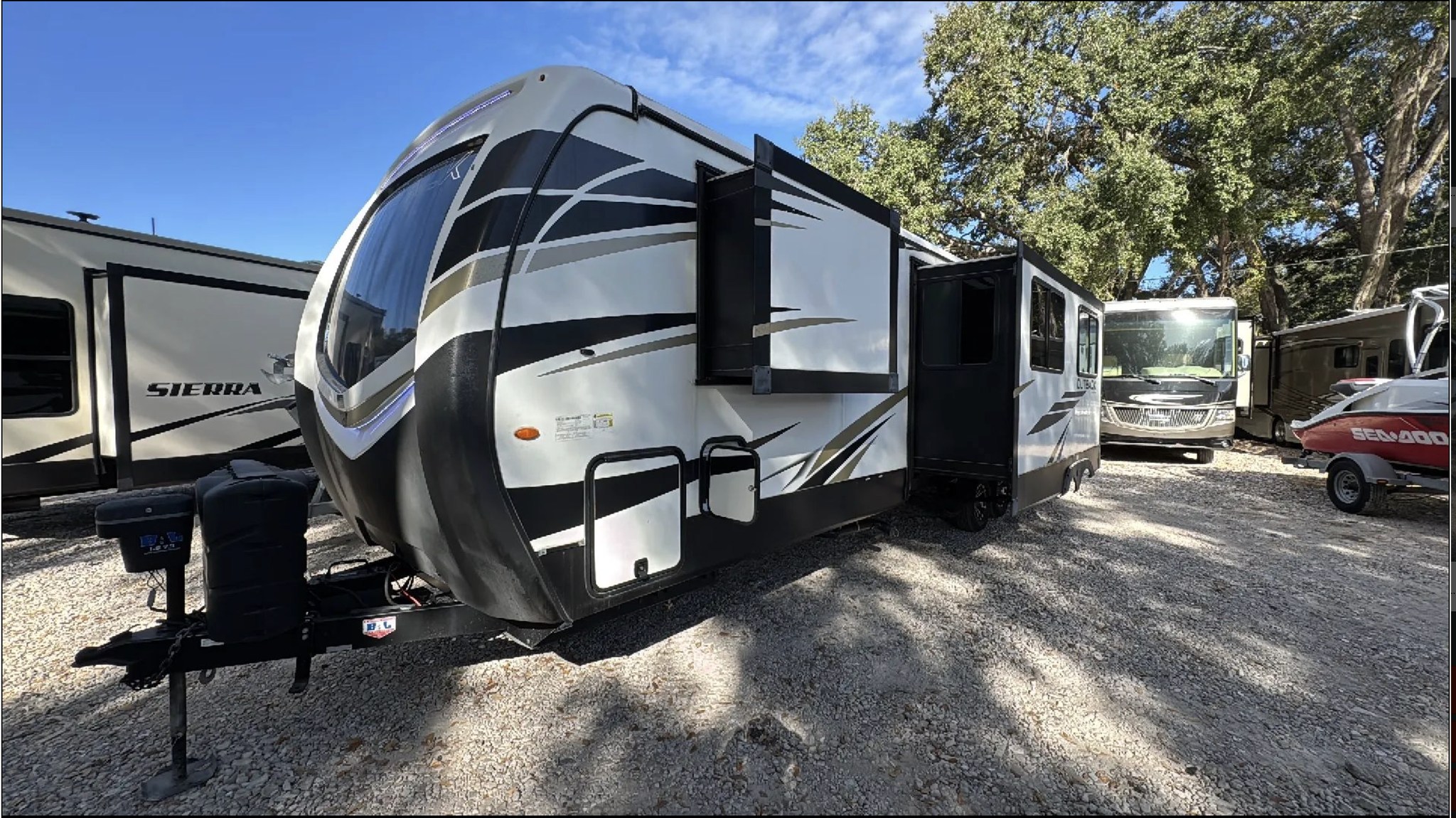 2022 RV Keystone Outback 335CG Toy Hauler - RVs & Campers - Tampa ...