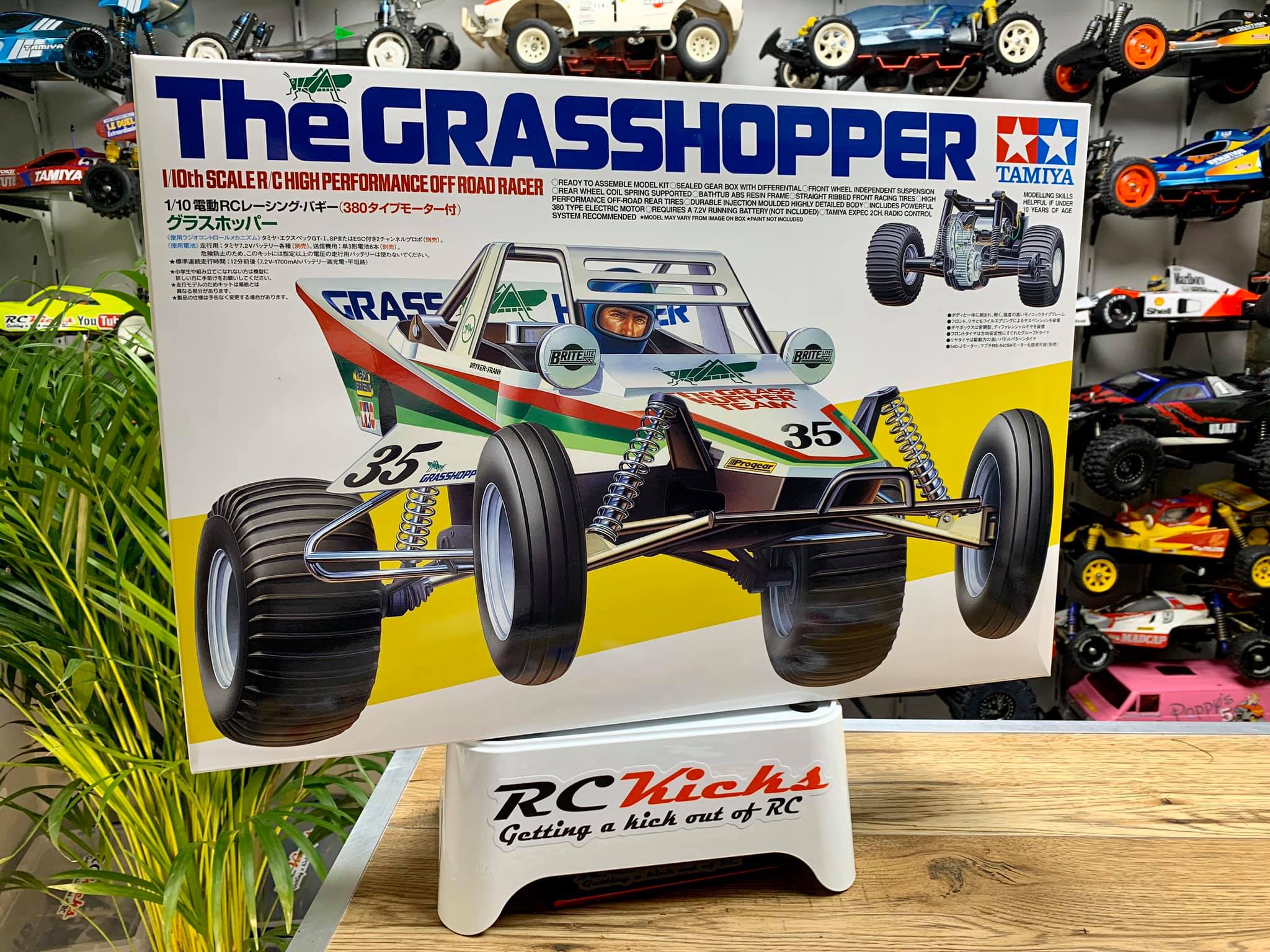 Can you build a Tamiya Grasshopper in Two and a half hours? Let's