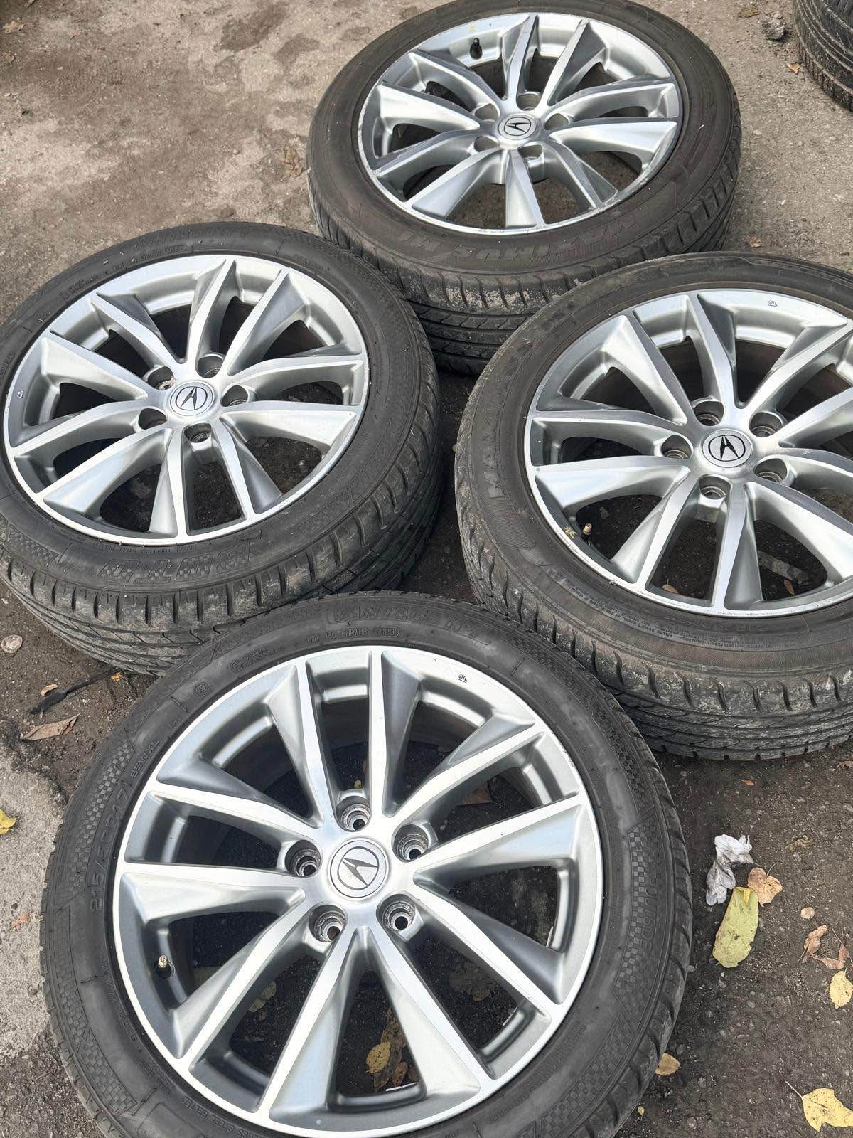Acura aluminum rim 17 inch and tire Center bore: 66mm Bullet patron ...
