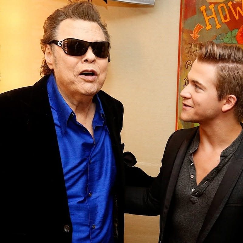 hunter hayes dressed in blue lyrics Happy birthday to Ronnie's friend Hayes. He was born September 9, 1991 Beaux Bridge, Louisiana. He has stated that the reason he has a career in music is because of Size:35XL aug25-additional What to Wear to Music