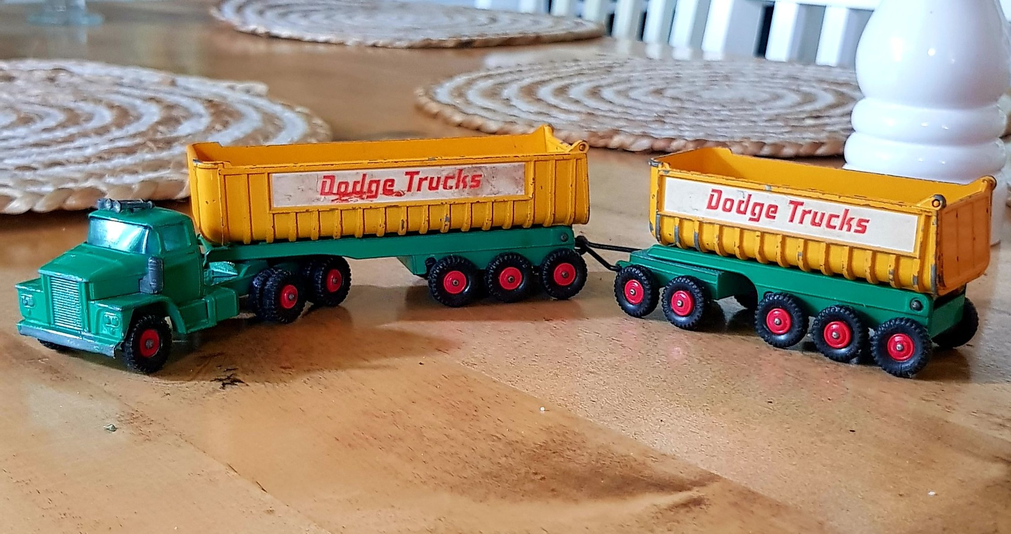 Lesney Matchbox Super King K-16 Dodge tractor