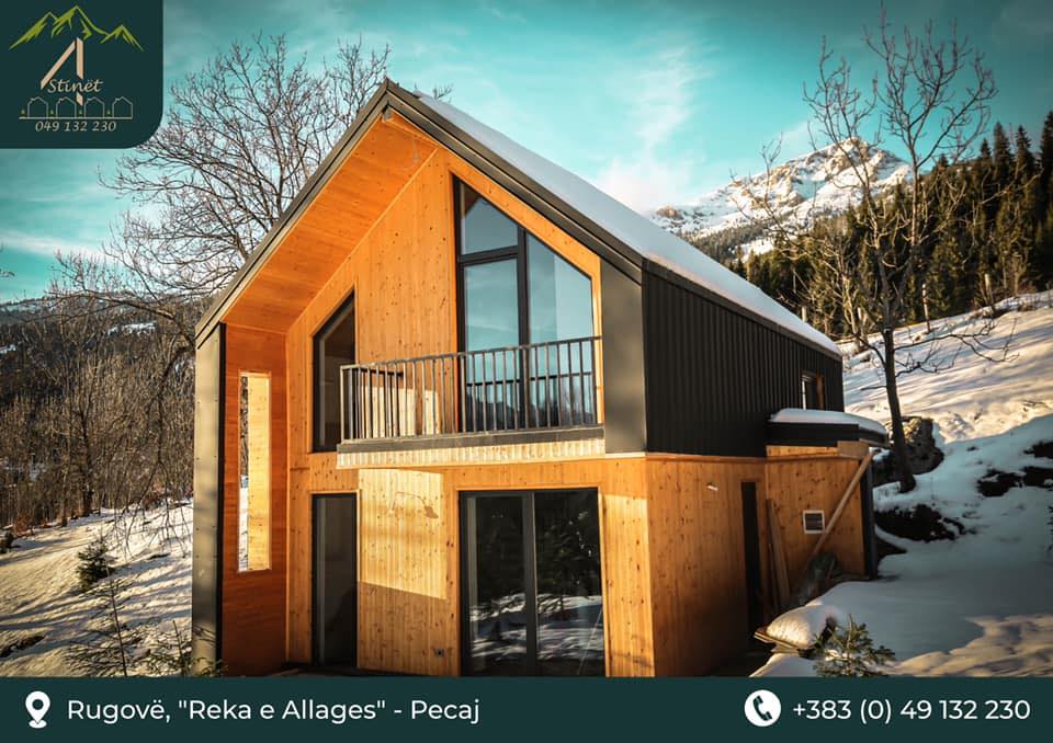 Villa 4 Stinet Rugove | Pejë
