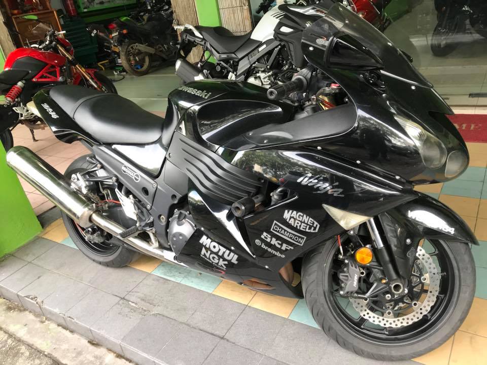 USED Kawasaki ZX14000 for sale ! :- Low mileage bike :- Very