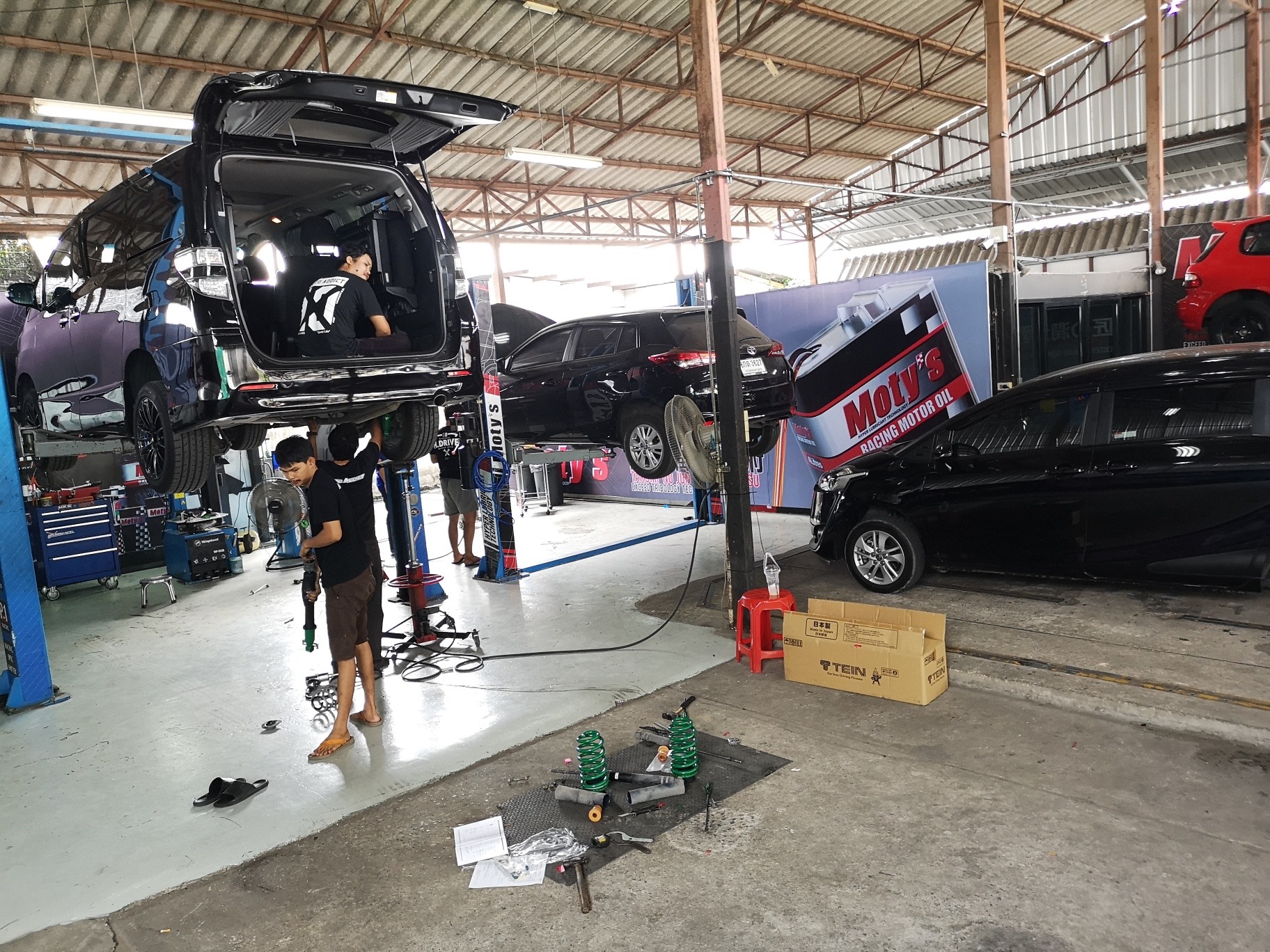 รอบเช้ามาแล้ว #AutoAddict... - Auto Addict Thailand