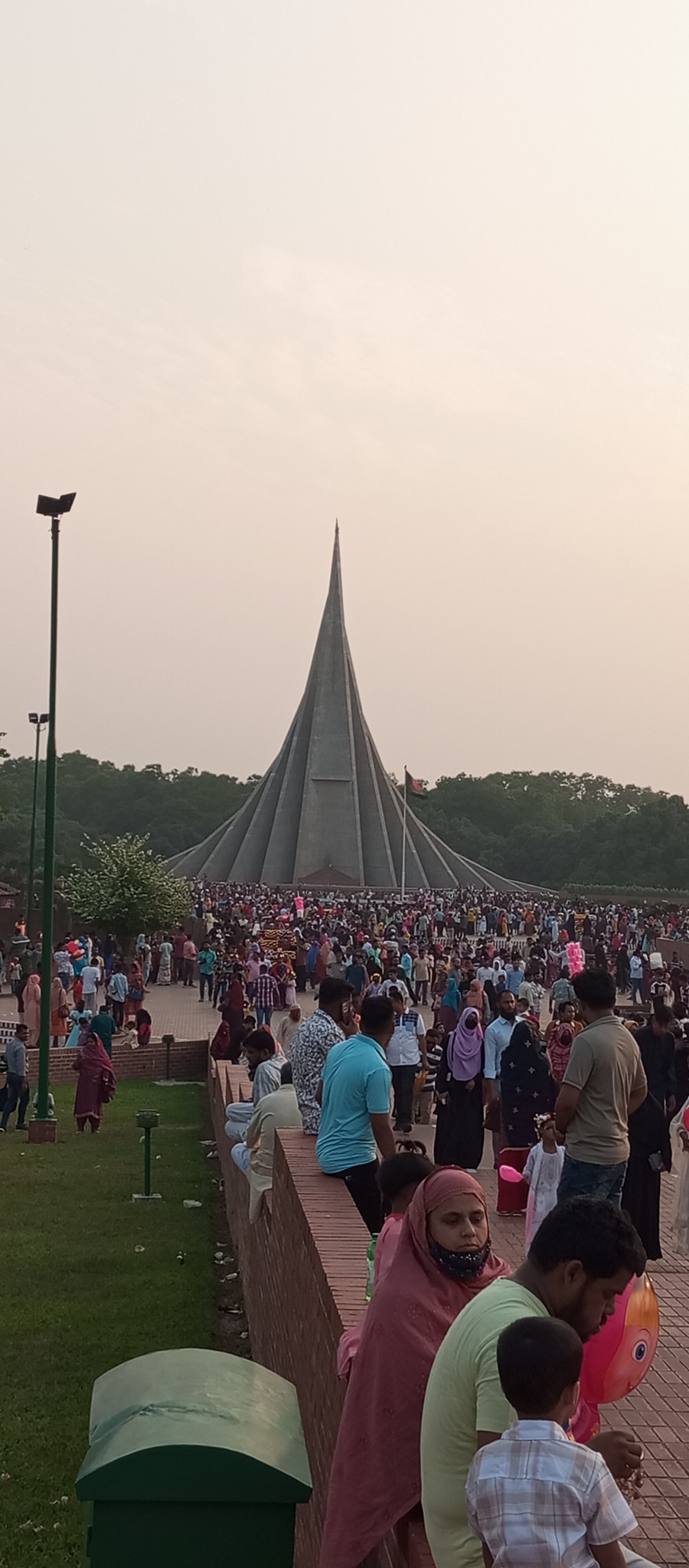 মানিক মিয়া