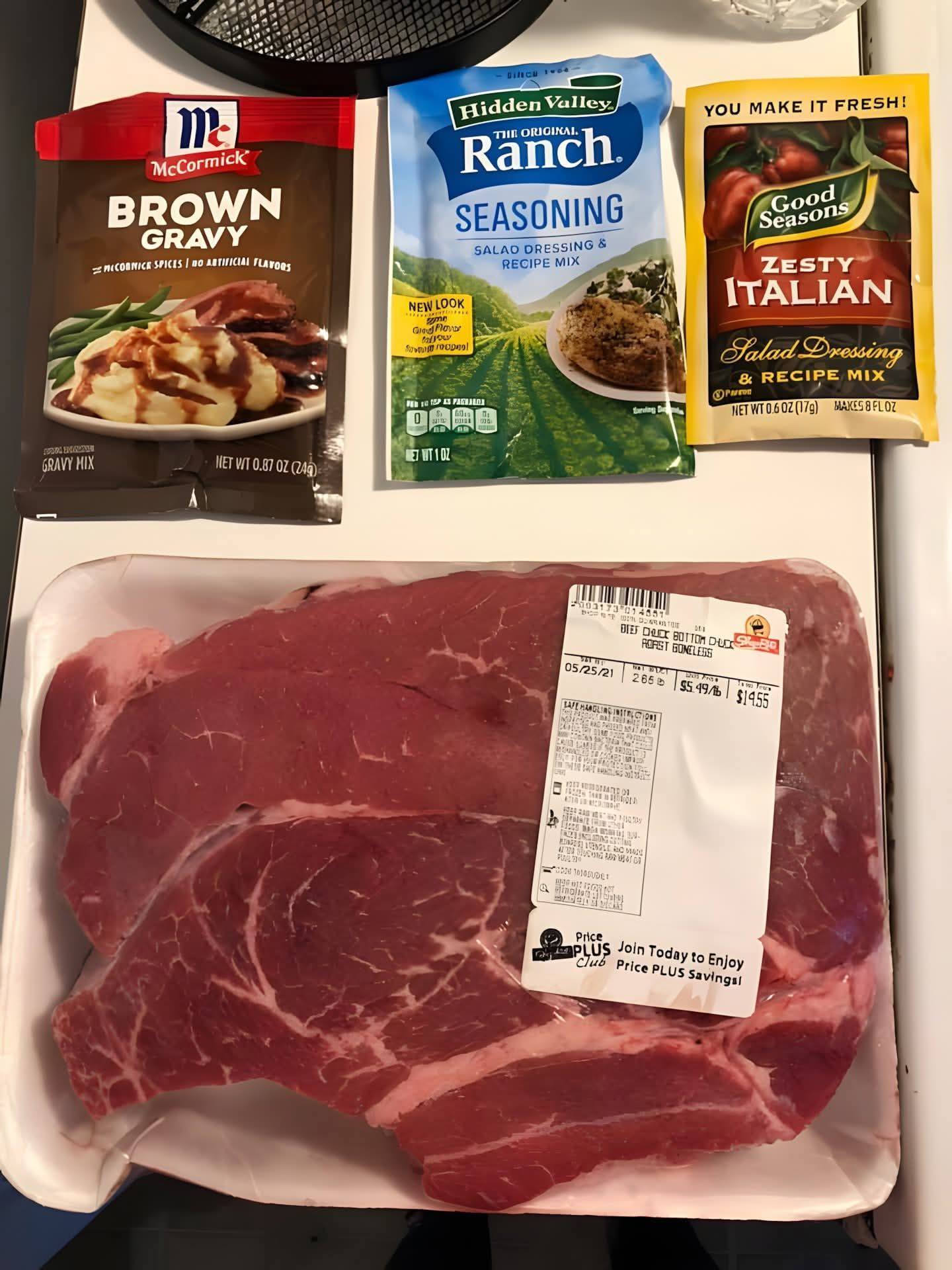 brown gravy ranch italian dressing roast Crock pot chuck with seasoning Ranch packet